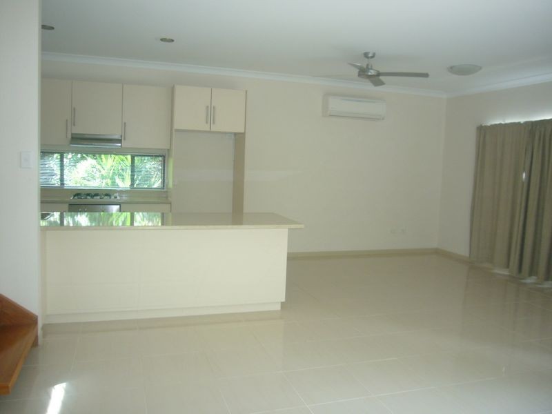 9 Dowsett Close, Yorkeys Knob QLD 4878