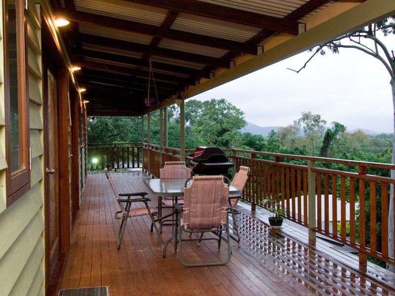 11 Dowsett Close, Yorkeys Knob QLD 4878