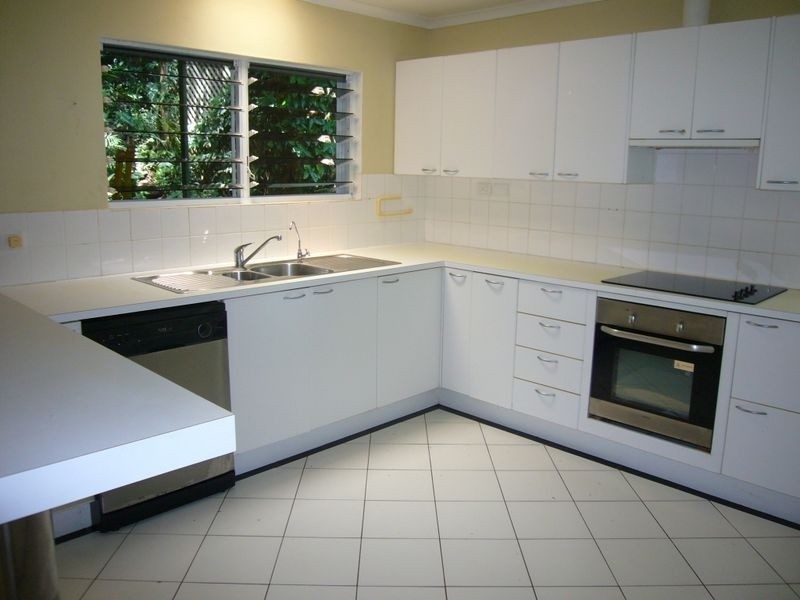 4 Marcia Close, Smithfield QLD 4878