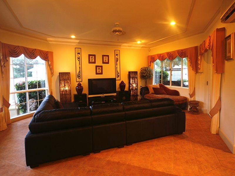 6 Parkinson  Avenue, Kewarra Beach QLD 4879