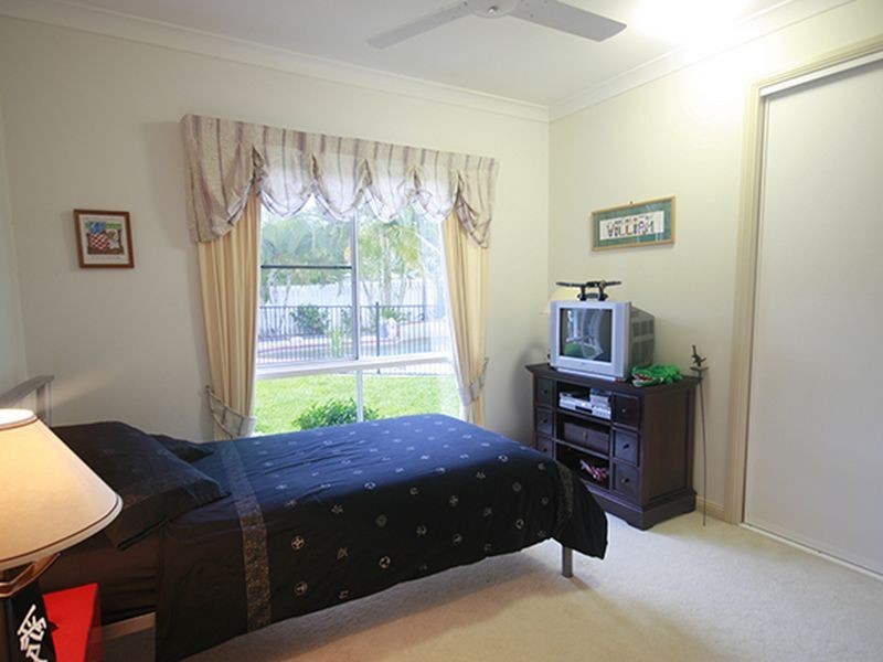 6 Parkinson  Avenue, Kewarra Beach QLD 4879
