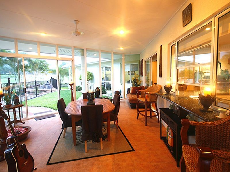 6 Parkinson  Avenue, Kewarra Beach QLD 4879