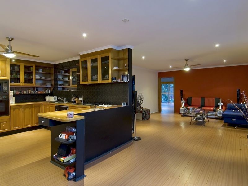 26 Debbie Street, Trinity Park QLD 4879