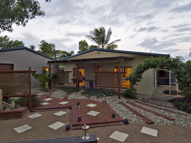 26 Debbie Street, Trinity Park QLD 4879