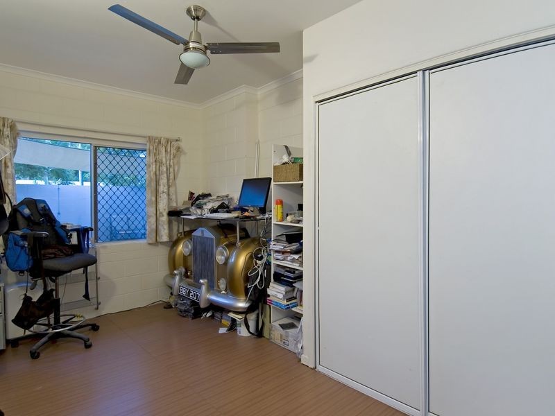 26 Debbie Street, Trinity Park QLD 4879