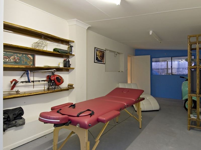 26 Debbie Street, Trinity Park QLD 4879