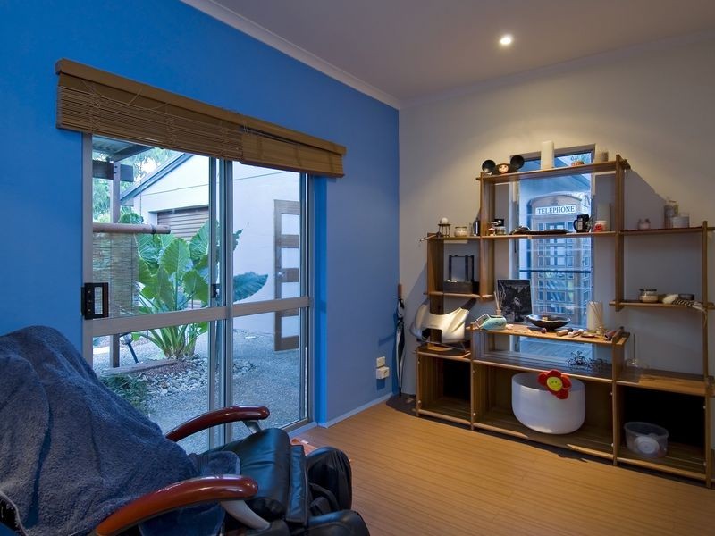 26 Debbie Street, Trinity Park QLD 4879