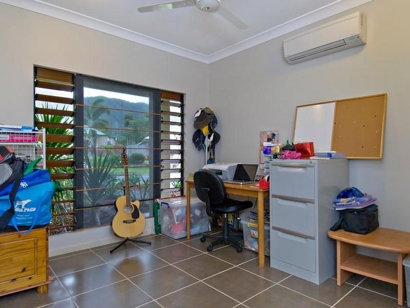3 Pollock Close, Bentley Park QLD 4869