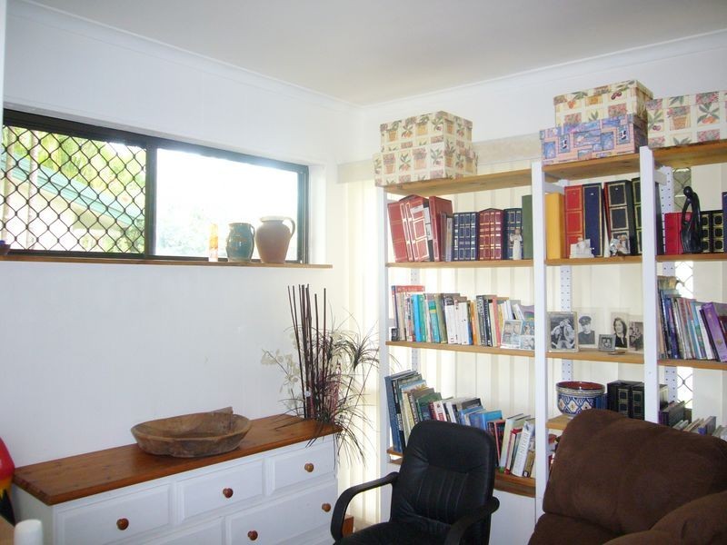 6 Atlas Close, Smithfield QLD 4878