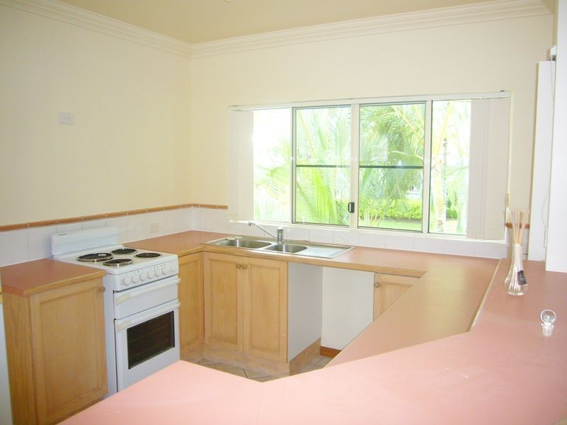 3/34 Oliva Street, Palm Cove QLD 4879