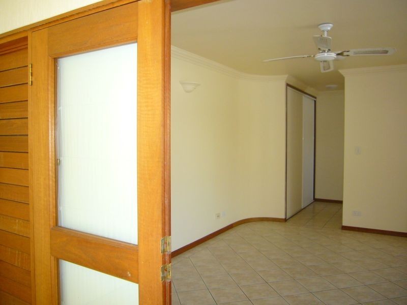 3/34 Oliva Street, Palm Cove QLD 4879