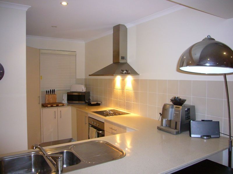 1/110 Moore Street, Trinity Beach QLD 4879