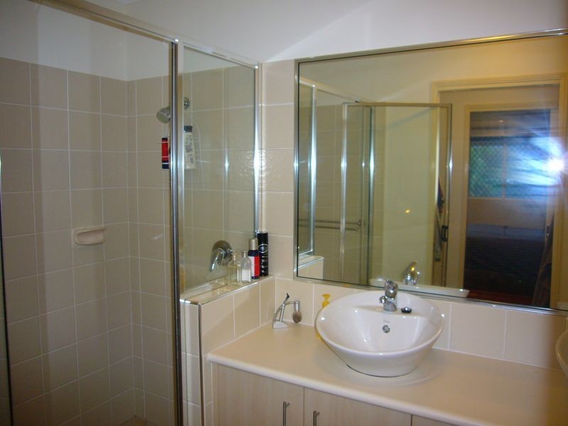 1/110 Moore Street, Trinity Beach QLD 4879