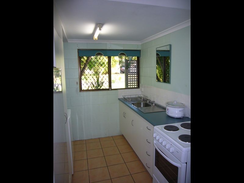Yorkeys Knob QLD 4878