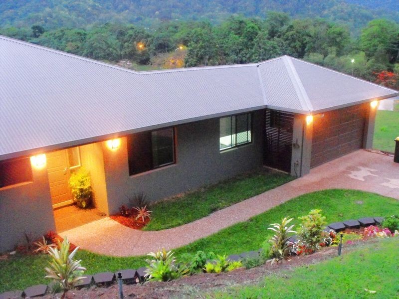 19 Lum Jim Street, Redlynch QLD 4870