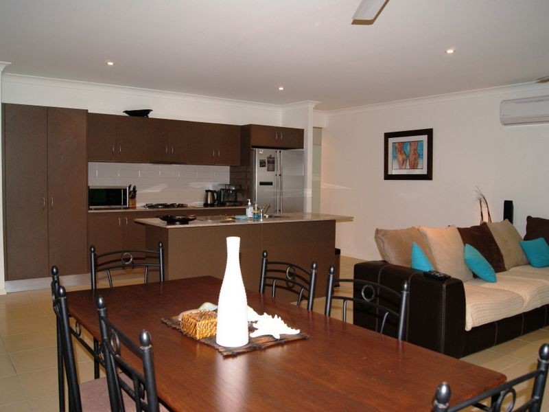 19 Lum Jim Street, Redlynch QLD 4870