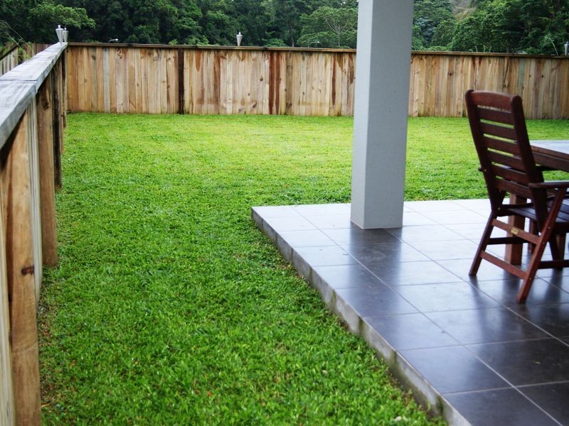 19 Lum Jim Street, Redlynch QLD 4870