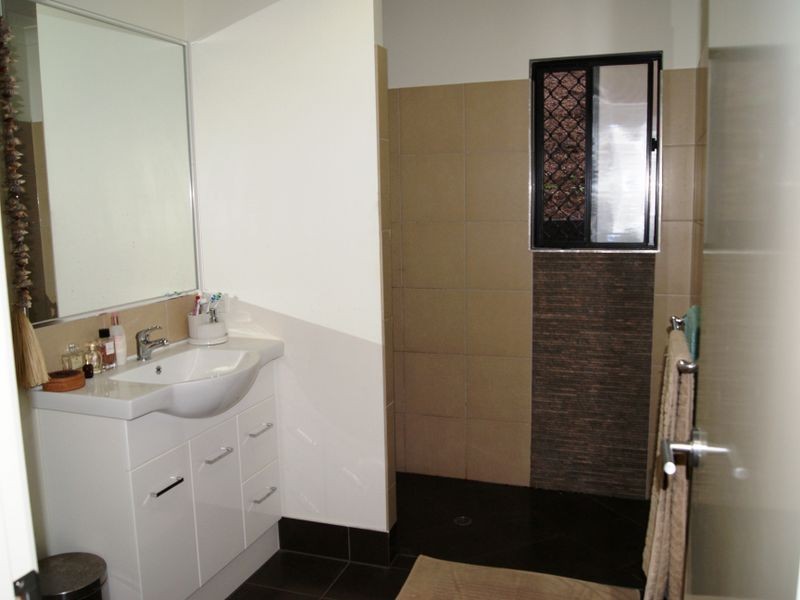 19 Lum Jim Street, Redlynch QLD 4870