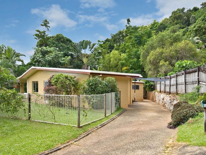 12 Marcia Close, Smithfield QLD 4878