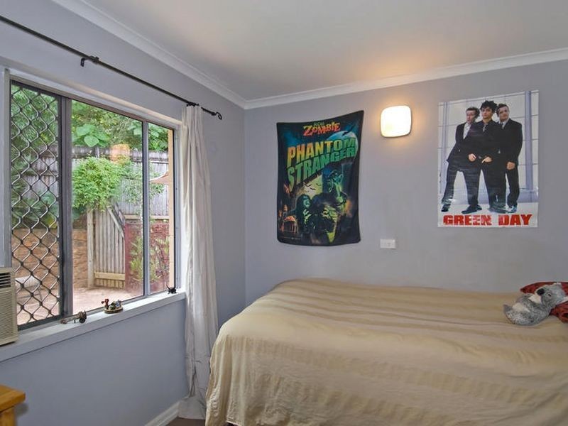 12 Marcia Close, Smithfield QLD 4878