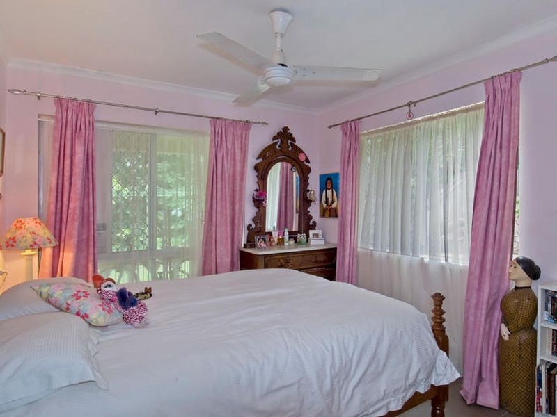 12 Marcia Close, Smithfield QLD 4878