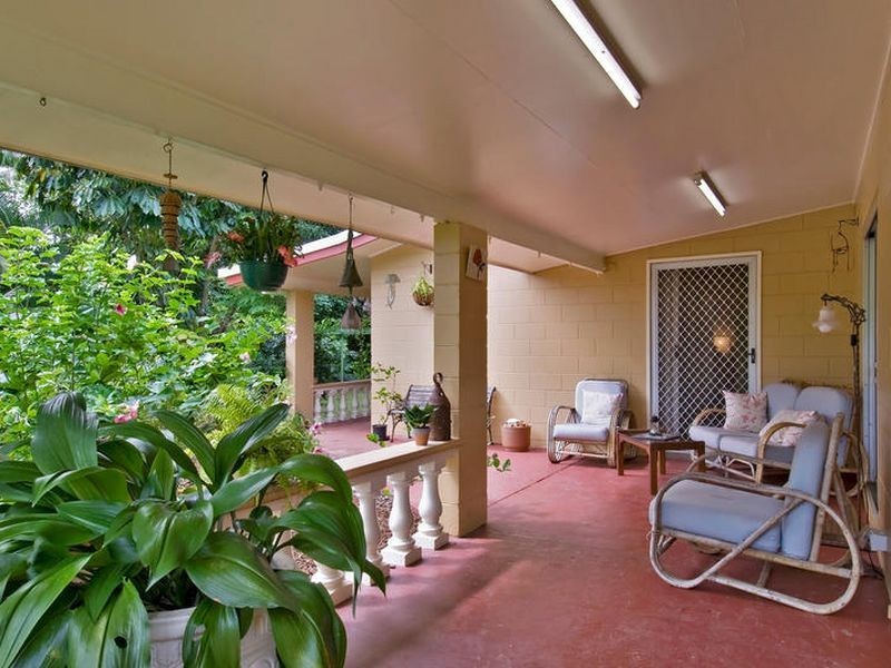 12 Marcia Close, Smithfield QLD 4878