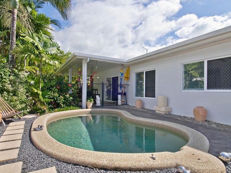 2 Garnet Street, Smithfield QLD 4878