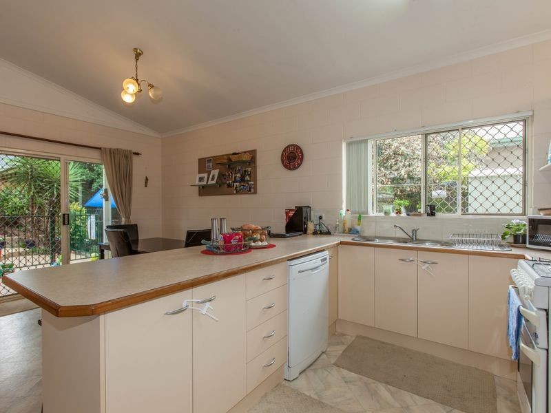 1 Burney Court, Kewarra Beach QLD 4879