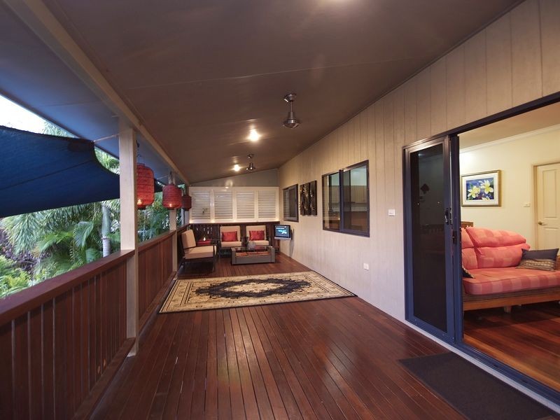 23 Lookout Terrace, Trinity Beach QLD 4879