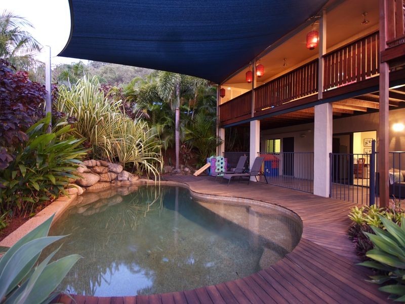 23 Lookout Terrace, Trinity Beach QLD 4879