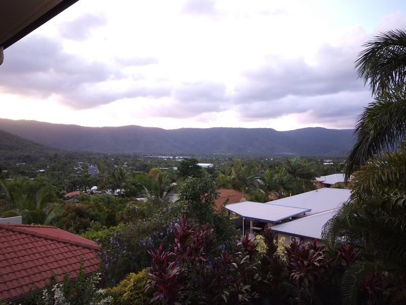 23 Lookout Terrace, Trinity Beach QLD 4879