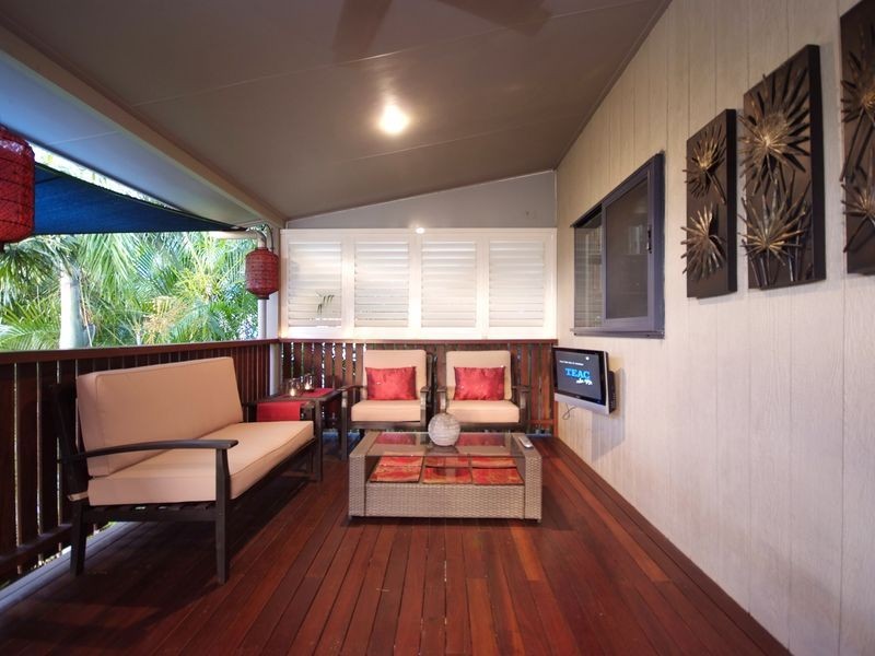 23 Lookout Terrace, Trinity Beach QLD 4879