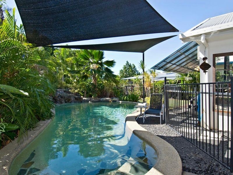 8 Ellwood Close, Kewarra Beach QLD 4879