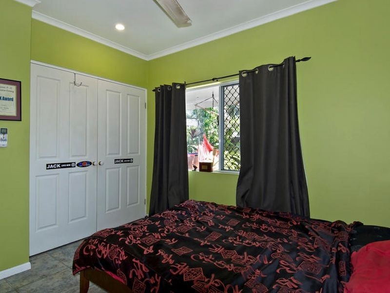 8 Ellwood Close, Kewarra Beach QLD 4879