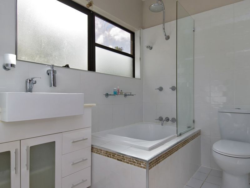 1 Bena Street, Smithfield QLD 4878