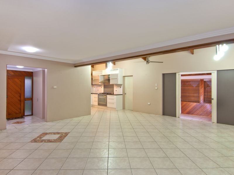 1 Bena Street, Smithfield QLD 4878