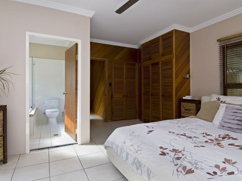 1 Bena Street, Smithfield QLD 4878