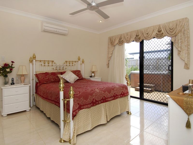 96 McFarlane Drive, Kanimbla QLD 4870