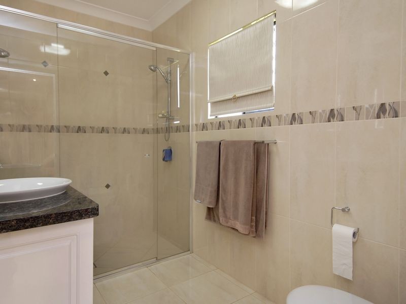 96 McFarlane Drive, Kanimbla QLD 4870