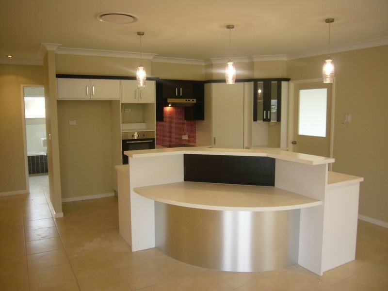 9 Hetherton Street, Smithfield QLD 4878