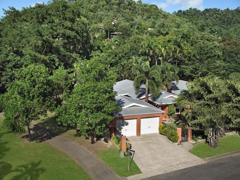 4 Toolong Close, Smithfield QLD 4878