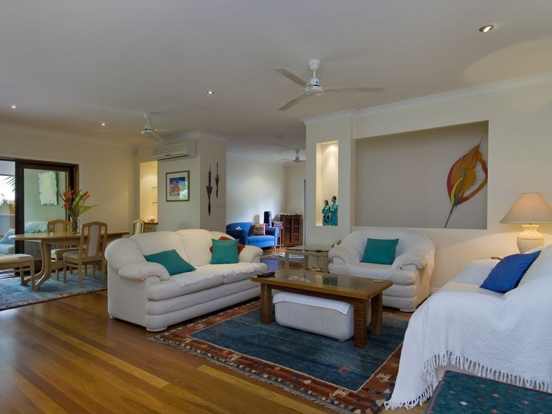 7 Albion Street, Yorkeys Knob QLD 4878