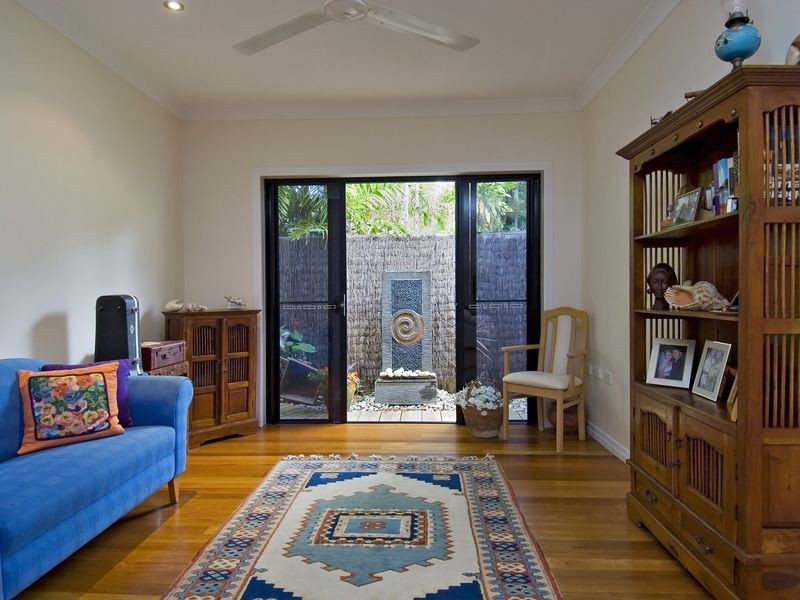 7 Albion Street, Yorkeys Knob QLD 4878