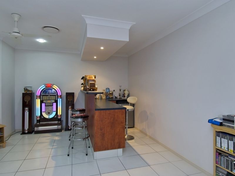 Palm Cove QLD 4879
