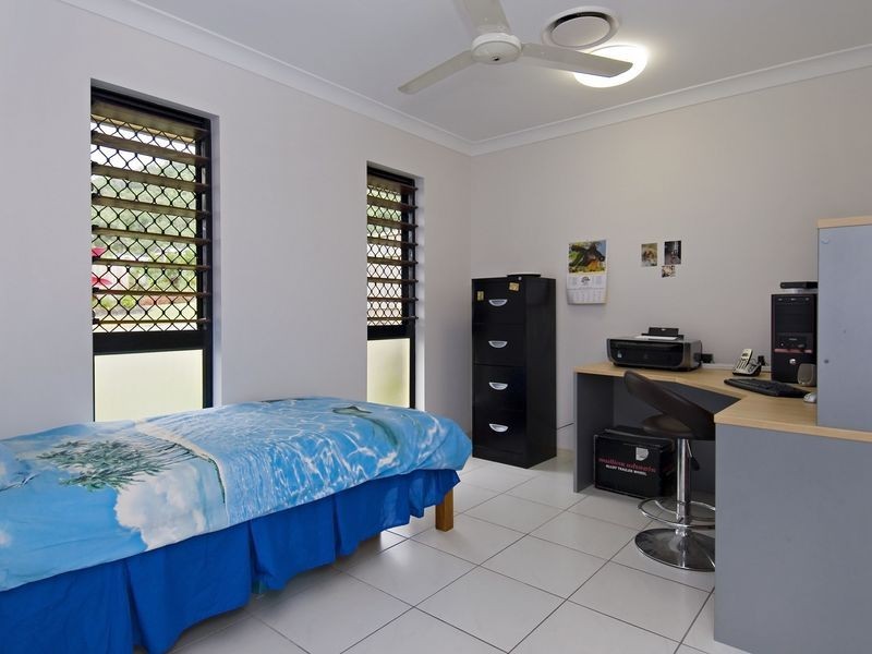 Palm Cove QLD 4879