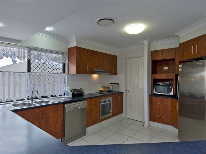 Palm Cove QLD 4879