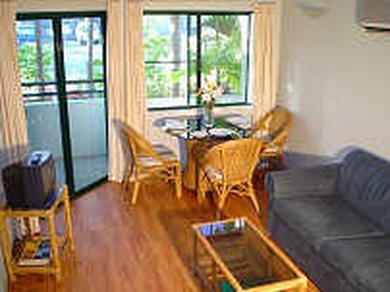 Half Moon Bay/ Resort Holiday Apartments, Yorkeys Knob QLD 4878