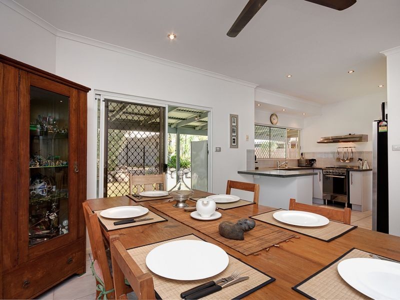 18 Bondi Crescent, Kewarra Beach QLD 4879