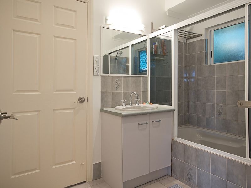 18 Bondi Crescent, Kewarra Beach QLD 4879