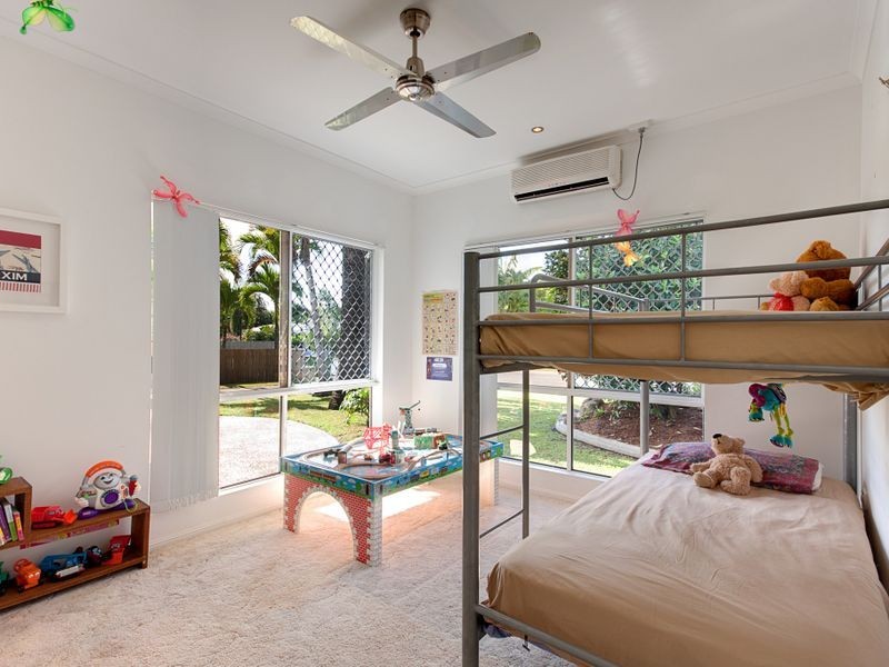 18 Bondi Crescent, Kewarra Beach QLD 4879